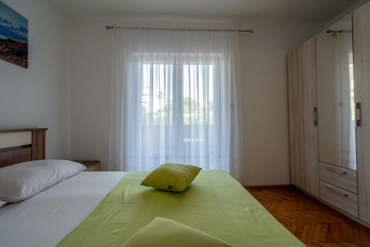 Apartment Matija Podstrana Exteriér fotografie